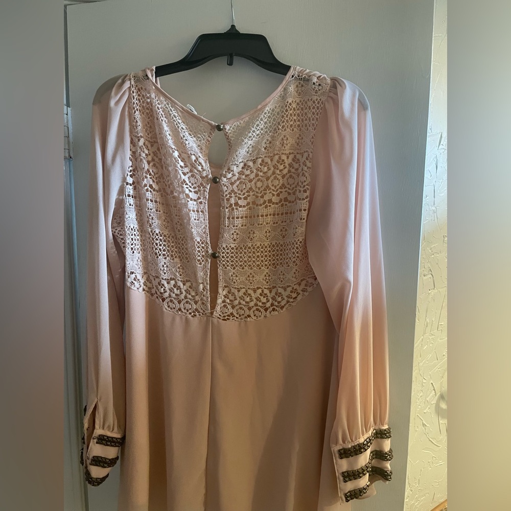 Pink shirt - Picture 2 of 4